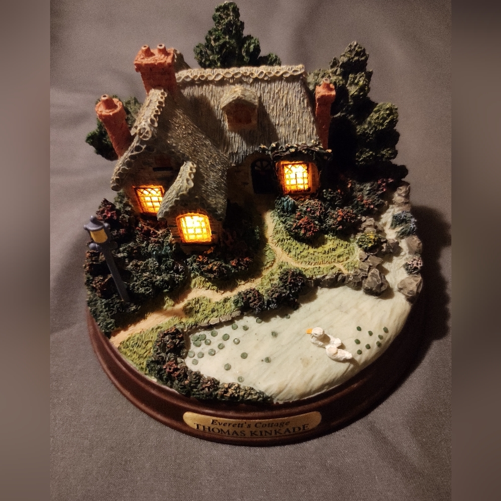Vintage Thomas Kinkade Memories of Home Collection EVERETT'S COTTAGE lights up - Picture 2 of 8